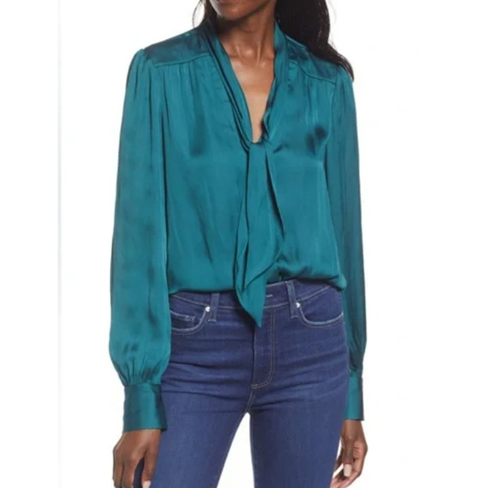Paige Long Sleeve Cleobelle Tie Neck Button Up Shirt Green Women's Small classic